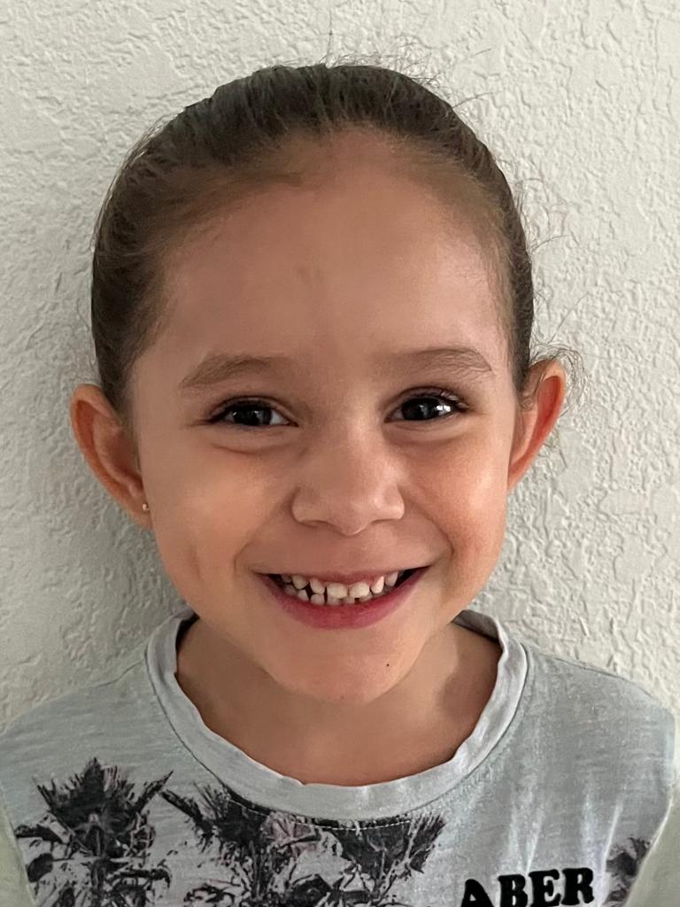 DURAN CARRERA VICTORIA 